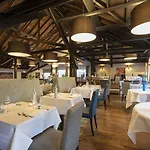 Hotel Fletcher Hotel-restaurant Klein Zwitserland 4*