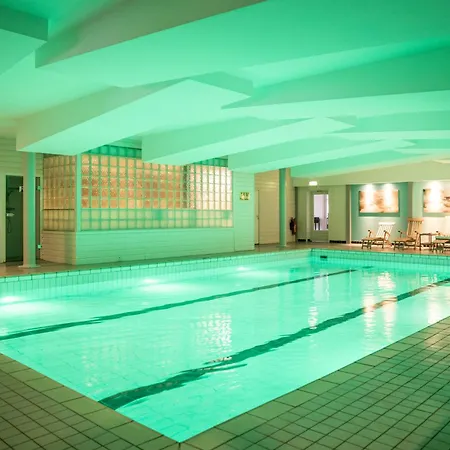 Fletcher Hotel-restaurant Klein Zwitserland فندق هيلسوم