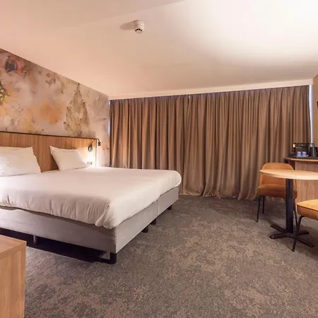 Fletcher Hotel-restaurant Klein Zwitserland 4*