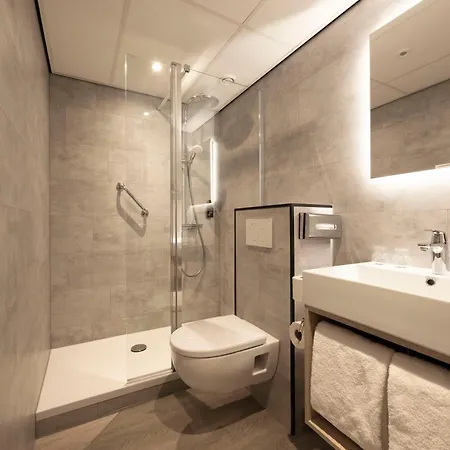 فندق Fletcher Hotel-restaurant Klein Zwitserland 4*