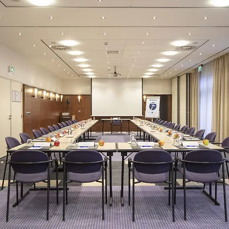 Fletcher Hotel-restaurant Klein Zwitserland Hotel Heelsum