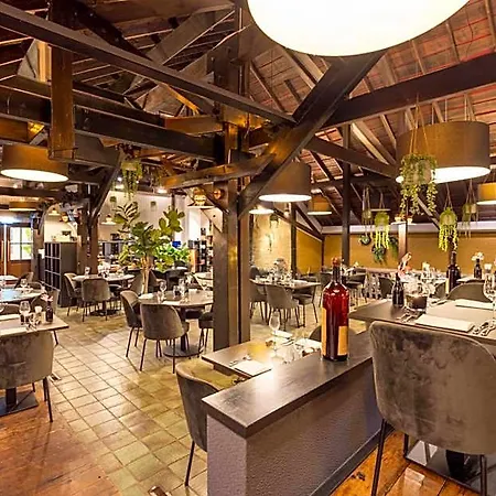 Fletcher Hotel-restaurant Klein Zwitserland Otel