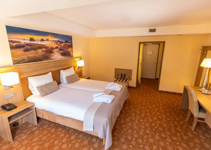 Fletcher Hotel-restaurant Klein Zwitserland Hotell Heelsum