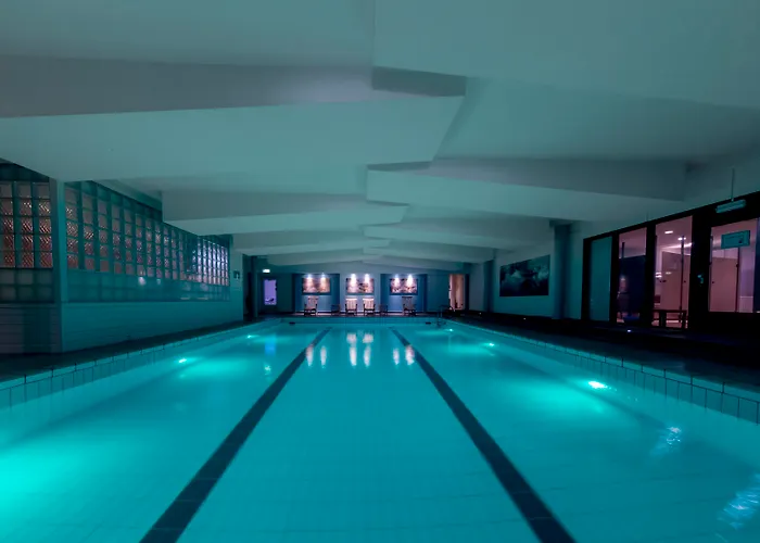 Fletcher Hotel-restaurant Klein Zwitserland Hotell 4*