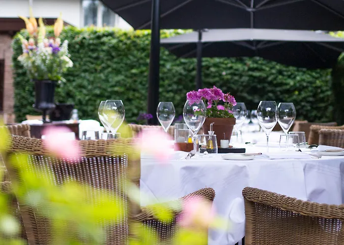 Fletcher Hotel-restaurant Klein Zwitserland Hotell 4*