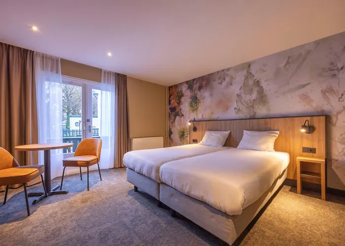 Fletcher Hotel-restaurant Klein Zwitserland 4* Heelsum