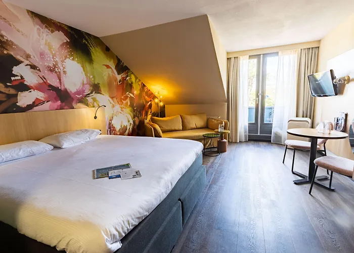 Fletcher Hotel-restaurant Klein Zwitserland 4* Heelsum