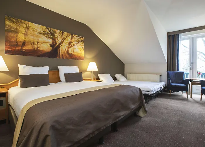 Fletcher Hotel-restaurant Klein Zwitserland Hotel 4*